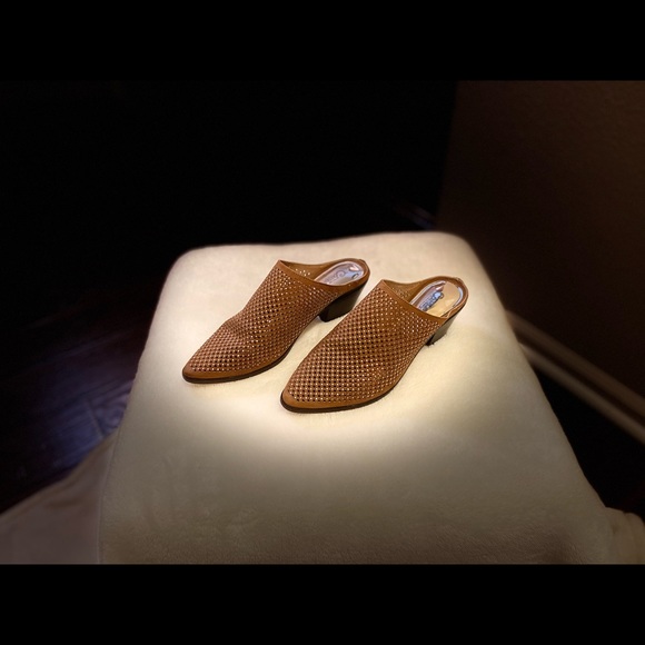 Carlos by Carlos Santana Studded Mules - Picture 2 of 8